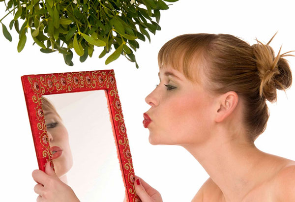 kiss yourself in the mirror